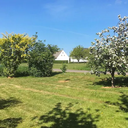Casa vacanze Quaint Holiday In Bornholm With Terrace Neksø