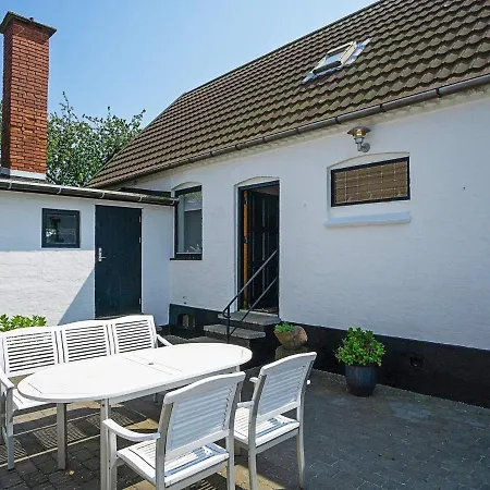 Casa vacanze Quaint Holiday In Bornholm With Terrace *